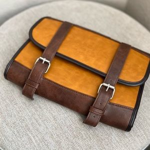 Vetelli Hanging Leather Toiletry Bag for Men, Perfect For Travel